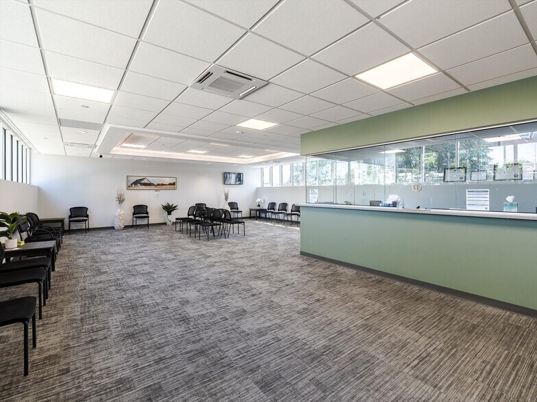 More Photos Of 520 W Roosevelt Blvd, Philadelphia Medical For Sale