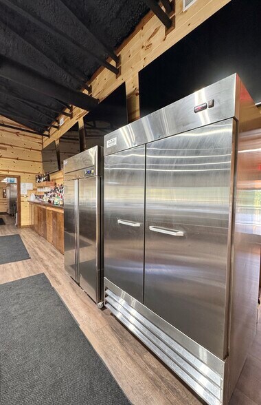 More Photos Of 500 SE Lincoln Rd, Idabel Hotel For Sale