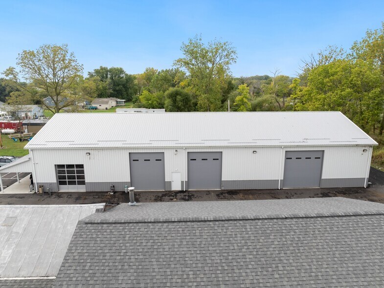 More Photos Of 2667 East Harbor Rd, Port Clinton Freestanding For Sale