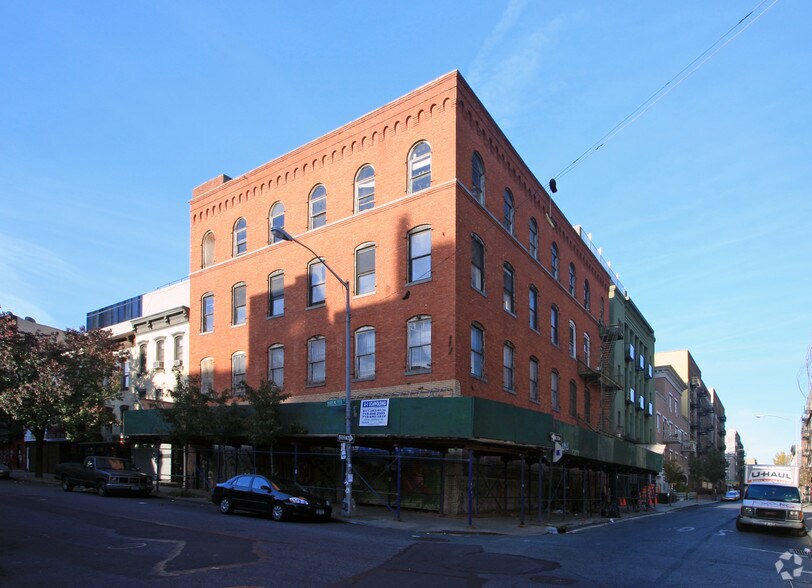 Primary Photo Of 132 Havemeyer St, Brooklyn Apartments For Lease