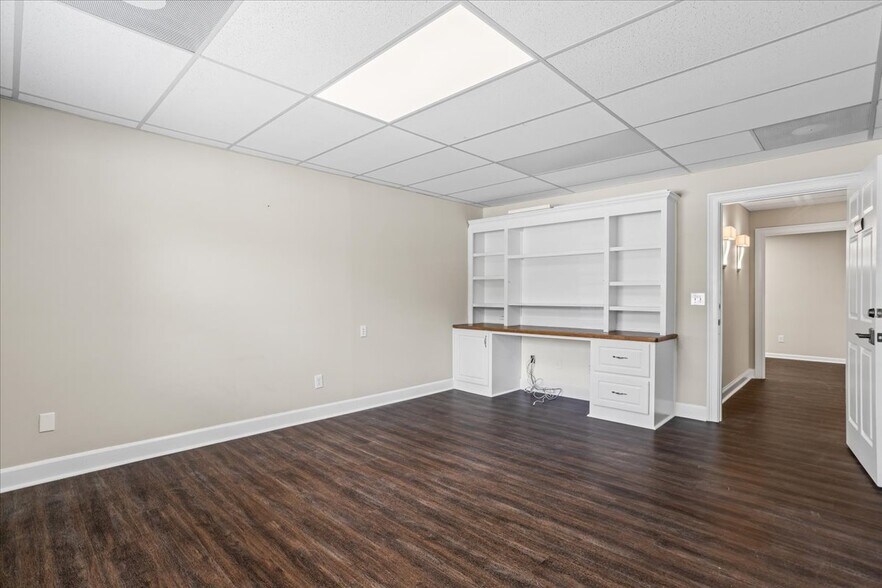 More Photos Of 889 Commerce Dr Sw, Conyers Loft Creative Space For Sale