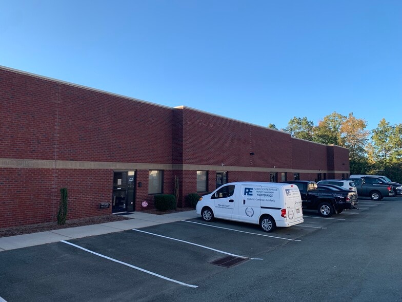 Primary Photo Of 1070 Van Buren Ave, Indian Trail Light Manufacturing For Sale