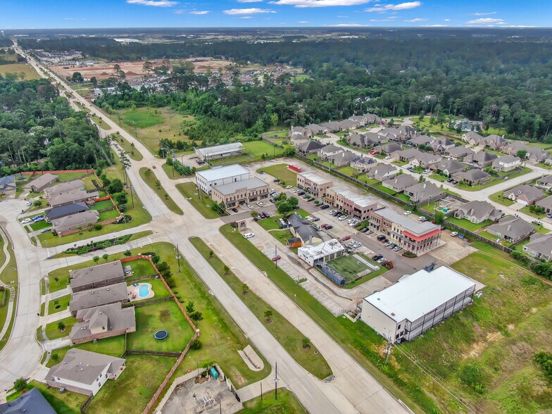 More Photos Of 23935 Gosling Rd, Spring Office For Lease