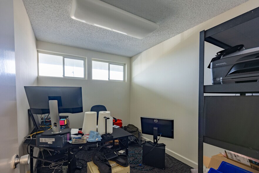 More Photos Of 667-669 Crespi Dr, Pacifica Medical For Sale