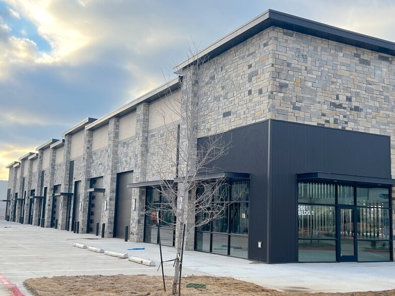 More Photos Of 2601 TX-121, Lewisville Light Distribution For Sale