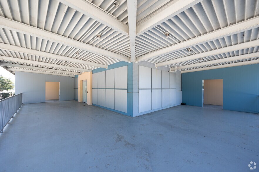 More Photos Of 1200 White St SW, Atlanta Office For Sale