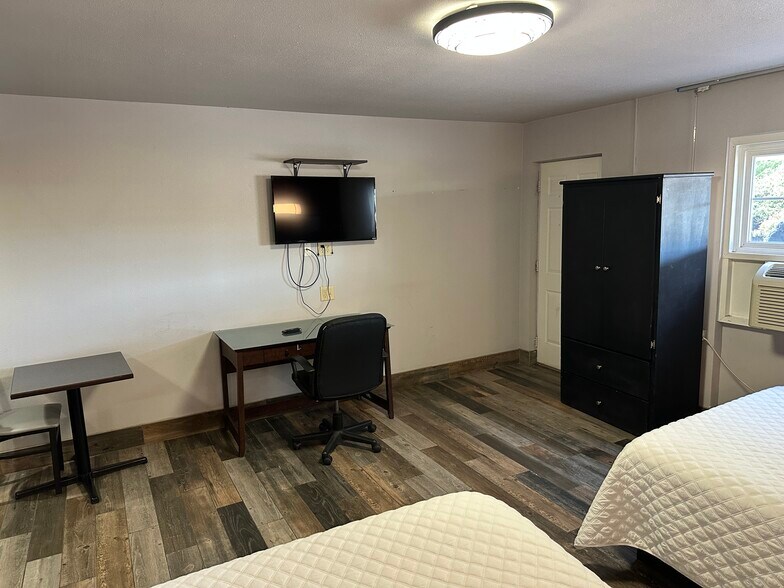 More Photos Of 3140 Kaylor Park dr, Harrisonburg Hotel For Sale