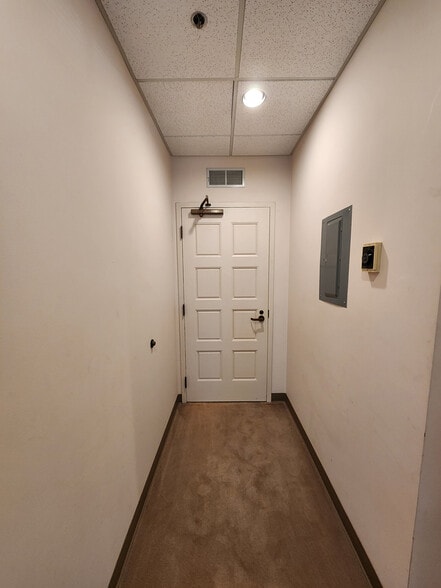 More Photos Of 1240 S Westlake Blvd, Westlake Village Medical For Sale