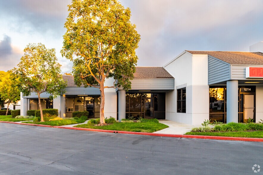 Primary Photo Of 12661 Hoover St, Garden Grove Unknown For Lease