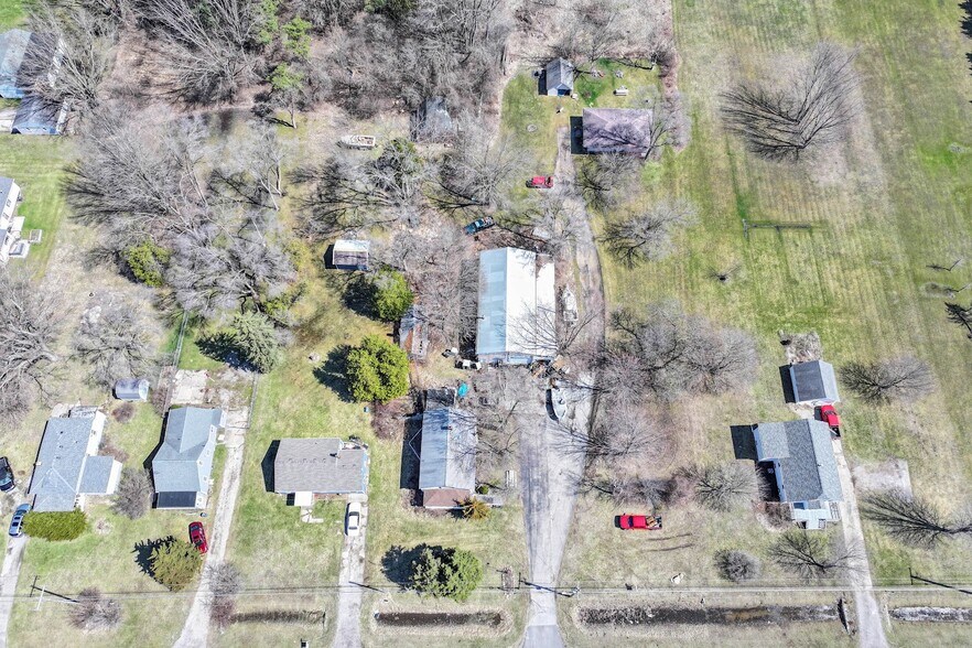 More Photos Of 12181 Dixie Hwy, Birch Run Specialty For Sale