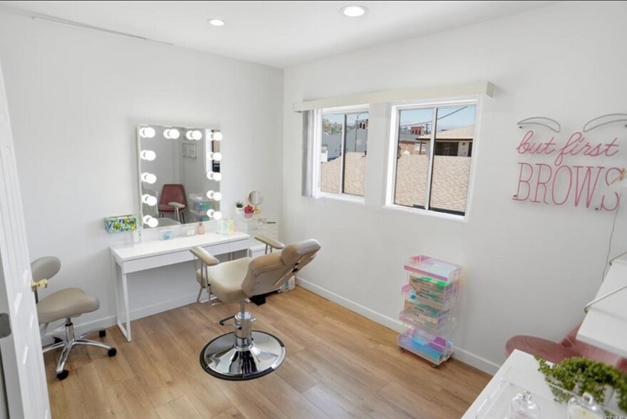 More Photos Of 530-532 W Glenoaks Blvd, Glendale Medical For Lease