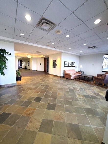 More Photos Of 523 Park Point Dr, Golden Office For Lease