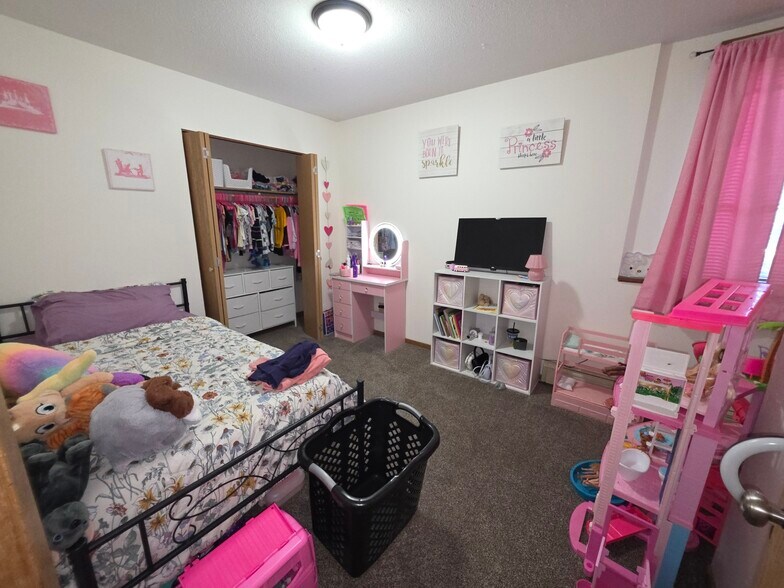 More Photos Of 835 Driftwood Dr, Saint Cloud Apartments For Sale