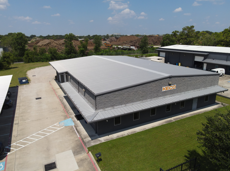 Primary Photo Of 9515 Windfern Rd, Houston Industrial For Sale