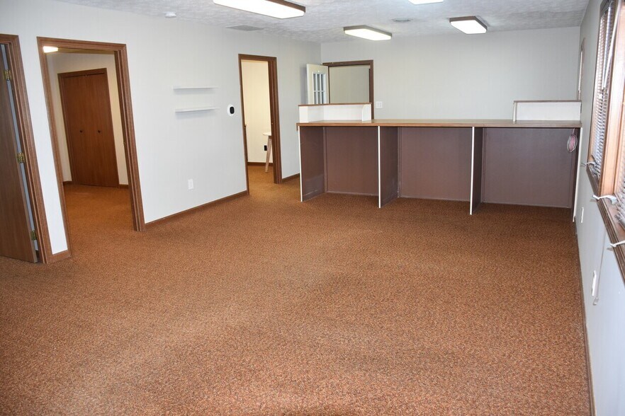 More Photos Of 5850 S County Road 25A, Tipp City Office For Lease