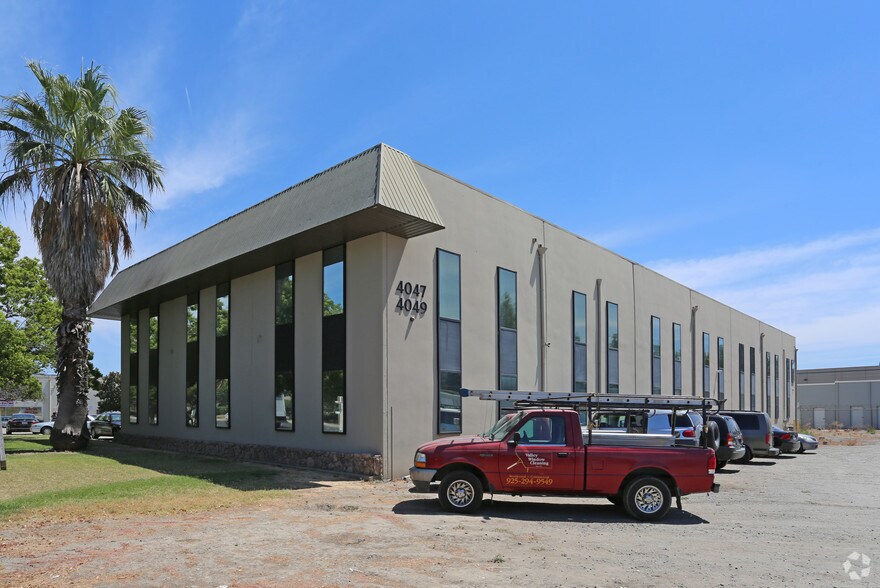 More Photos Of 4047-4049 1st St, Livermore Office For Lease