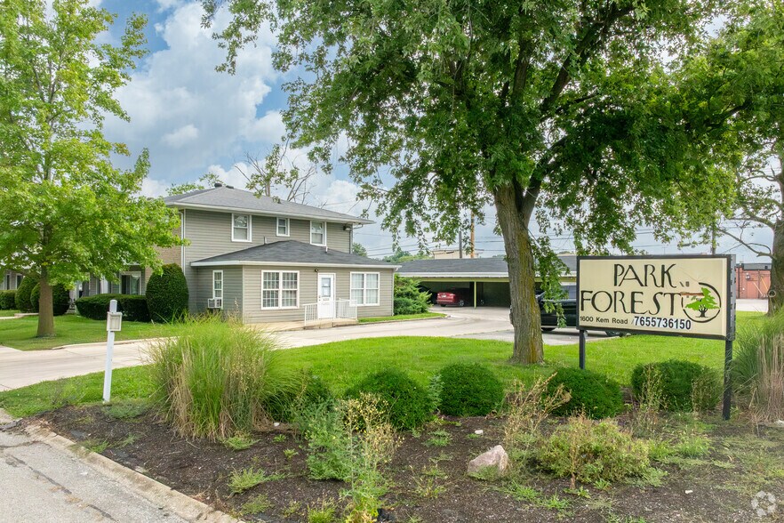 More Photos Of 1005 N Park Forest Dr, Marion Apartments For Sale