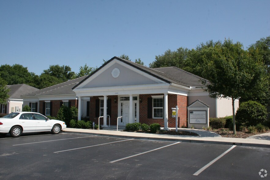 More Photos Of 1749 S Kings Ave, Brandon Coworking Space