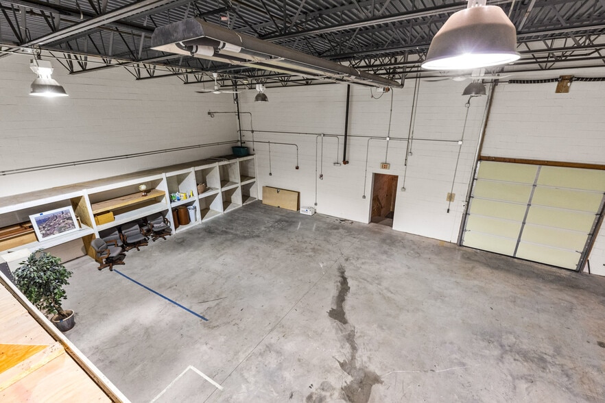 Primary Photo Of 69 Parker St, Newburyport Research And Development For Lease