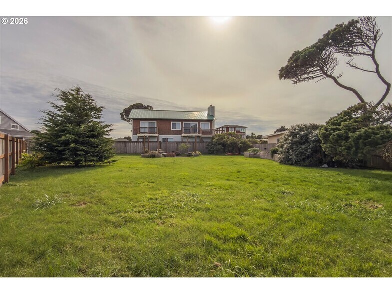 More Photos Of Ocean Dr SW @ Jackson Ave SW, Bandon Land For Sale