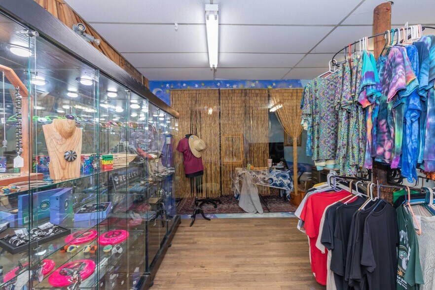 More Photos Of 907 S Madison St, Amarillo Storefront Retail Residential For Sale