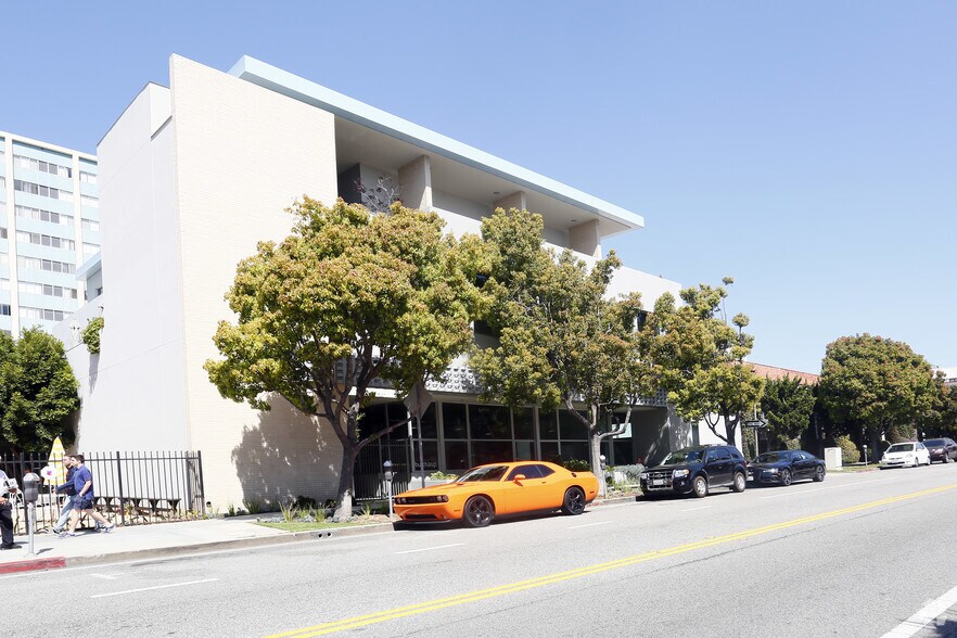 More Photos Of 619 Arizona Ave, Santa Monica Office Residential For Sale