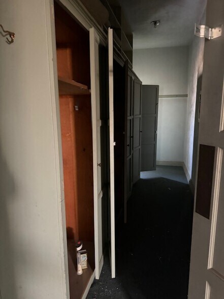 More Photos Of 41632 Road 128 Rd, Orosi Funeral Home For Sale