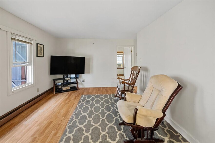 More Photos Of 6 Elmer St, Madison Storefront Retail Residential For Sale