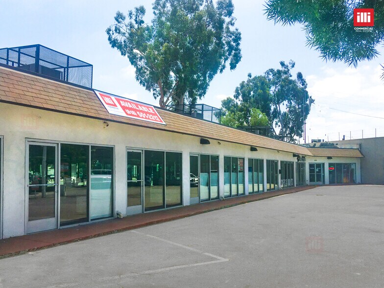 More Photos Of 6020-6030 Laurel Canyon Blvd, North Hollywood Freestanding For Lease