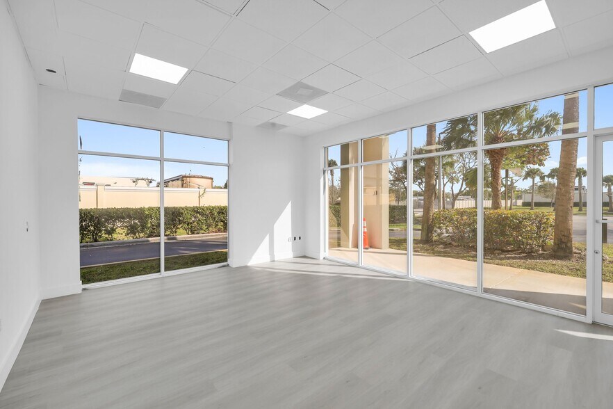 More Photos Of 11931-11971 NW 37th St, Coral Springs Warehouse For Sale