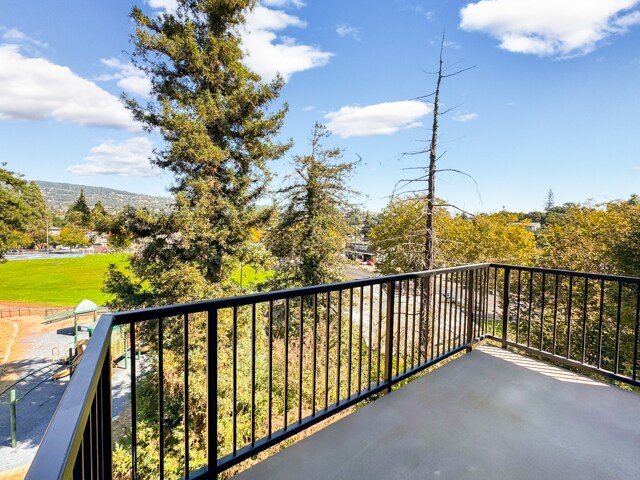 More Photos Of 4124 Lyon Ave, Oakland Apartments For Sale