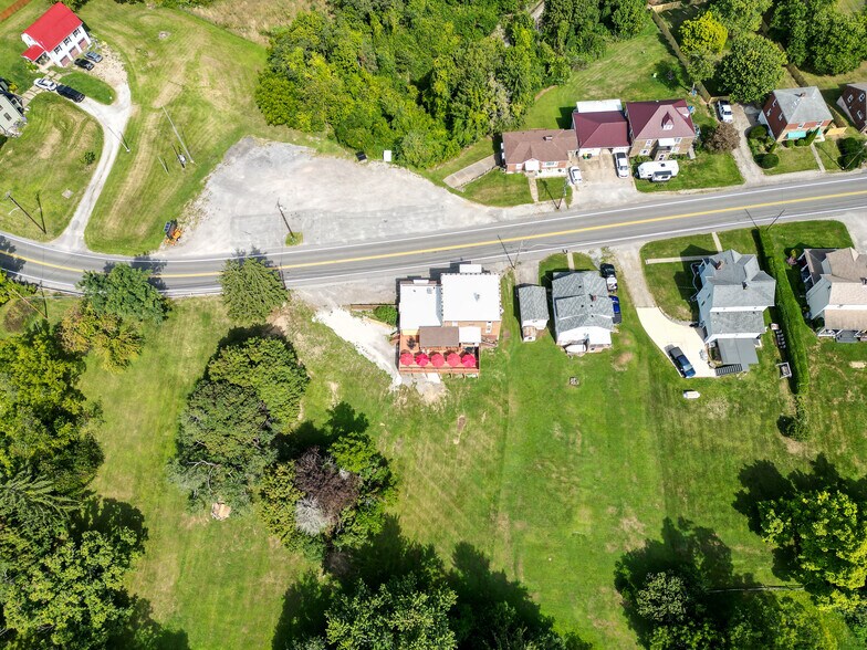 More Photos Of 125 Main St, Hickory Restaurant For Sale