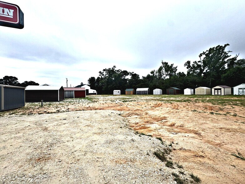 More Photos Of 6175 TX-256 Hwy, Palestine Land For Sale
