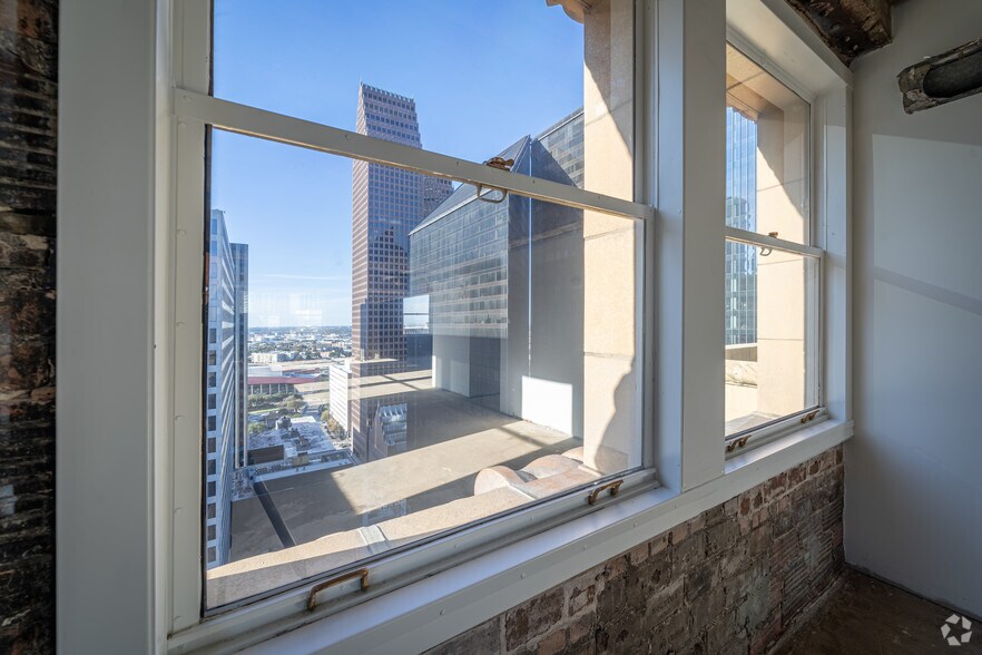 Photo of 24th Floor Ste 2400