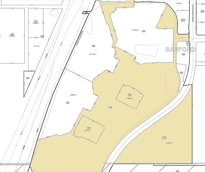 More Photos Of 350 Towne Center Cir, Sanford Department Store For Lease