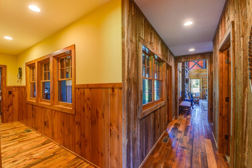 More Photos Of 5771 US Highway 45, Land O Lakes Office For Sale