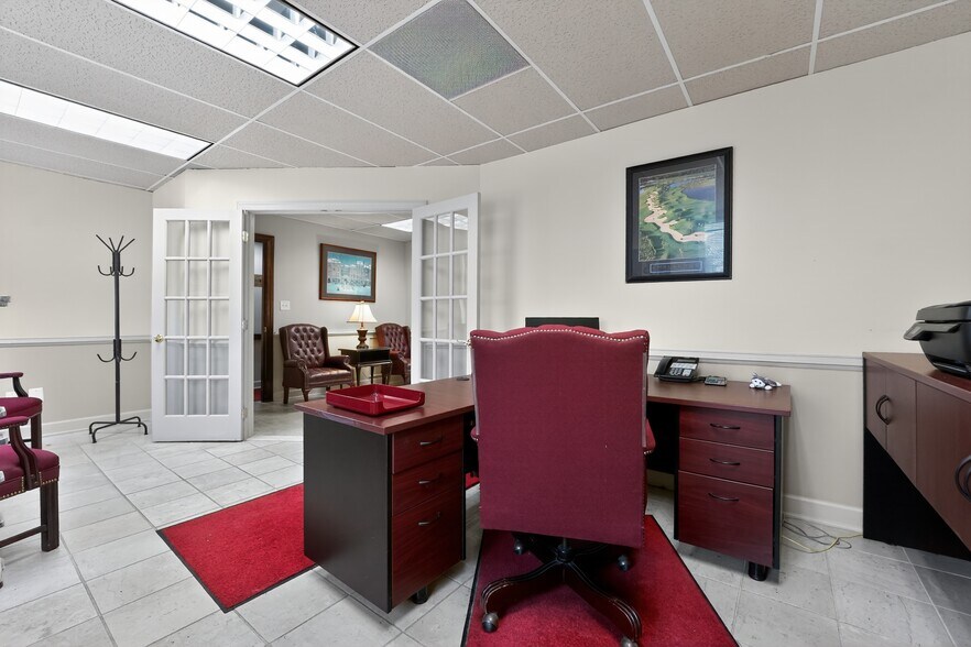 More Photos Of 12120B Heritage Park Cir, Silver Spring Medical For Sale