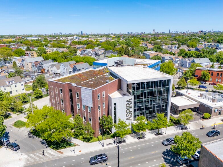 More Photos Of 2829 N Milwaukee Ave Ave, Chicago Schools For Sale
