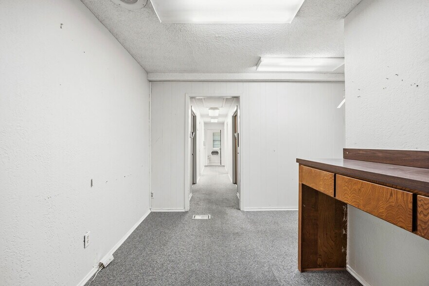 More Photos Of 2306 Ridge Rd, Rockwall Medical For Sale