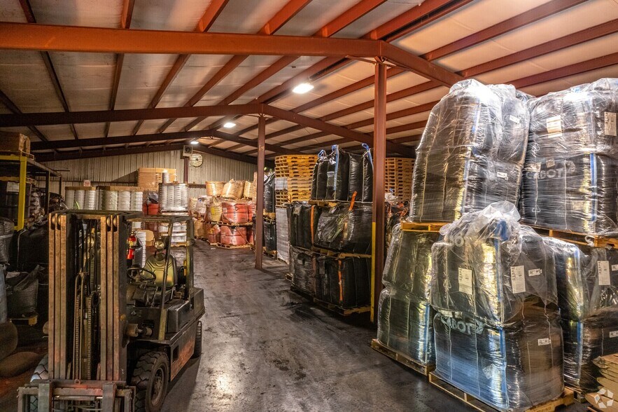 More Photos Of 508 Industrial Blvd, Atlanta Industrial For Sale