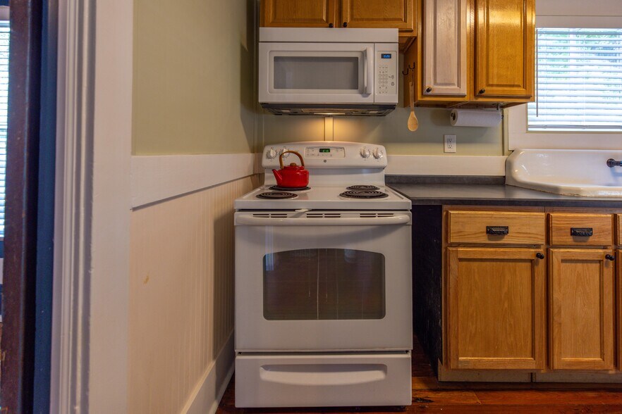 More Photos Of 86 Masters Dr, Saint Augustine Office For Sale