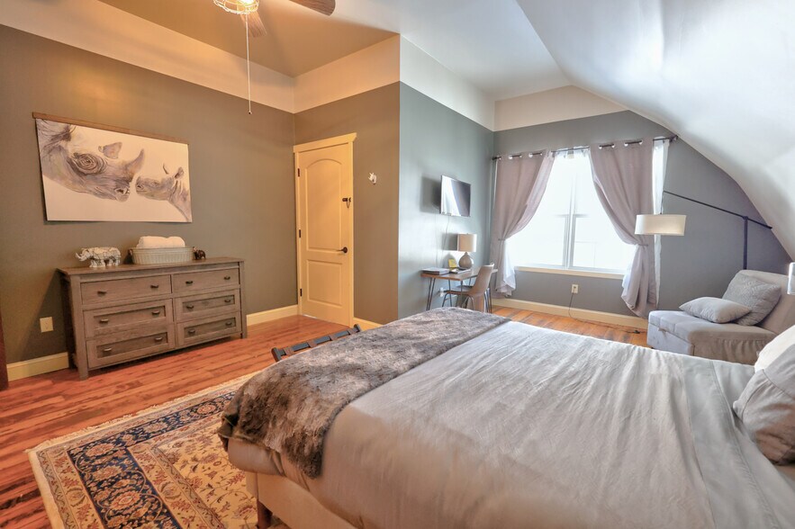 More Photos Of 400 Game Farm Rd, Catskill Hospitality For Sale