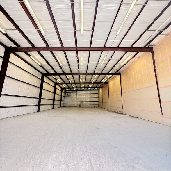 More Photos Of 770 Fannin St, Beaumont Unknown For Lease