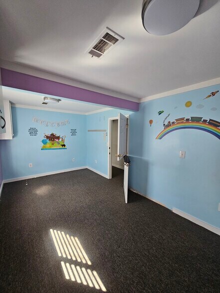 More Photos Of 103 Buford Dam Rd, Cumming Religious Facility For Lease