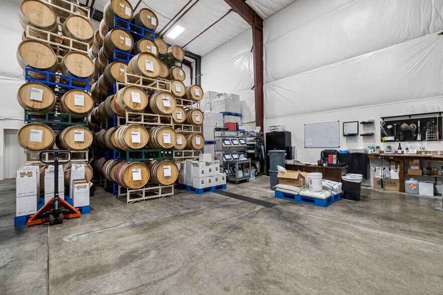 More Photos Of 6781 Tower, Somerset Winery Vineyard For Sale