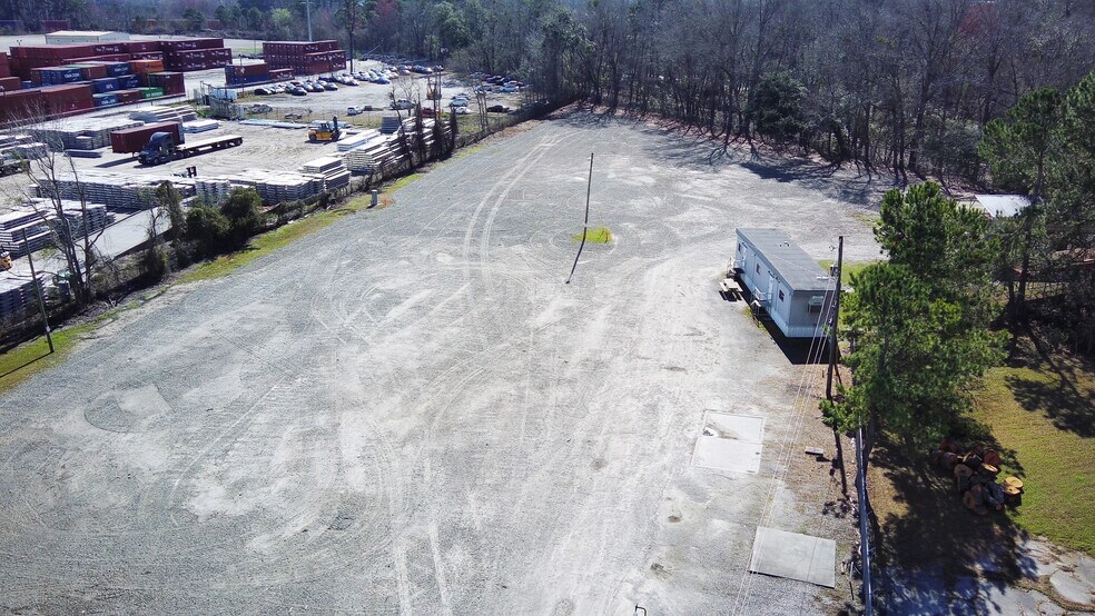 More Photos Of 502 Telfair Rd, Garden City Land For Lease