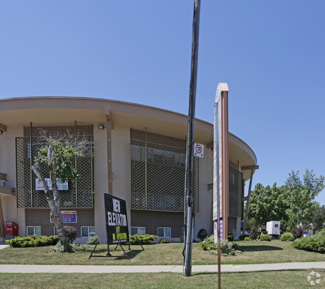 More Photos Of 1436 Royal York Rd, Toronto Medical For Lease