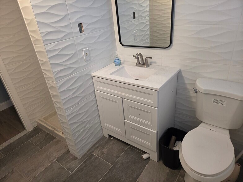 More Photos Of 420 Route 134, South Dennis Office For Sale