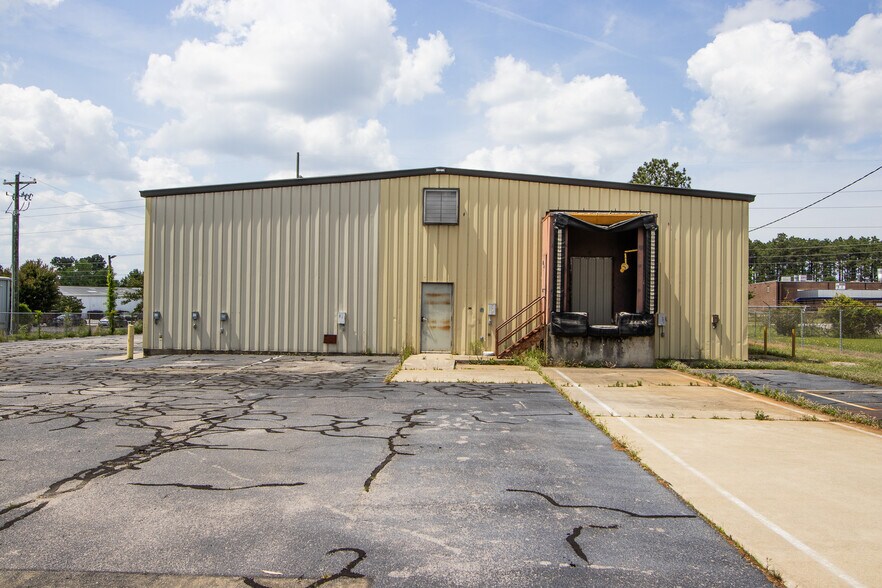 More Photos Of 297 Industrial Dr, Lexington Light Distribution For Lease