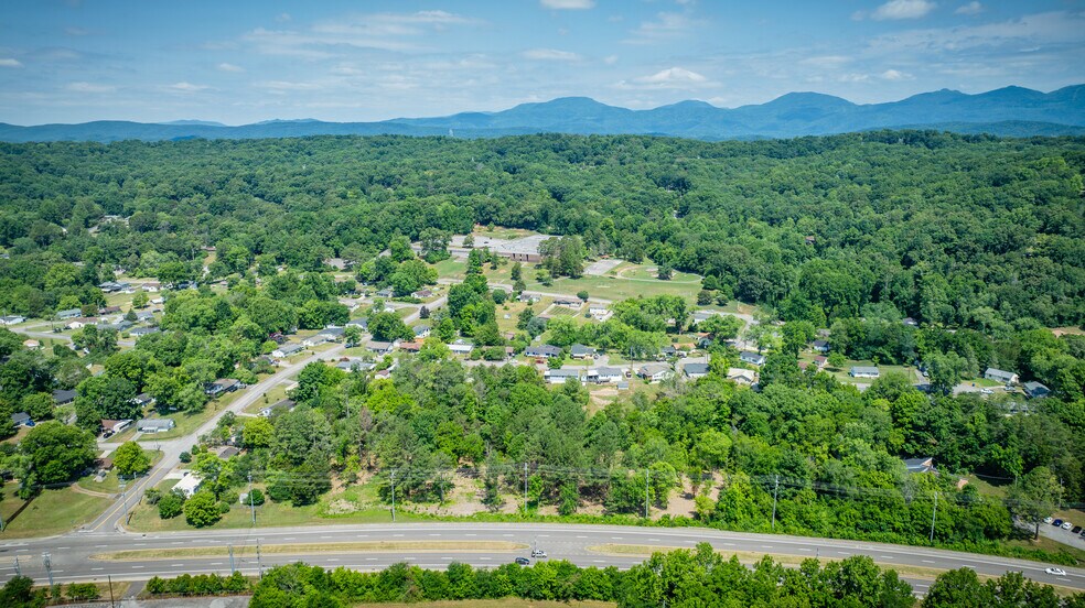 More Photos Of 2210 Oak Ridge Turnpike, Oak Ridge Land For Sale